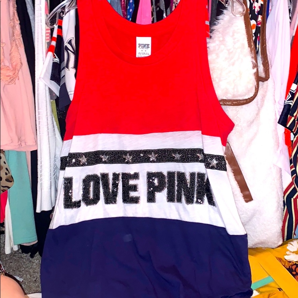 Red White & Blue VS Tank